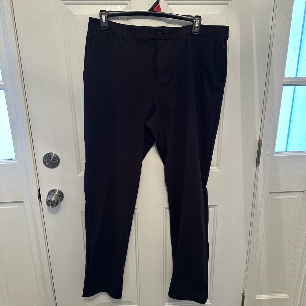 Men’s 38 waist, 37 length Lululemon ABC classic fit trousers